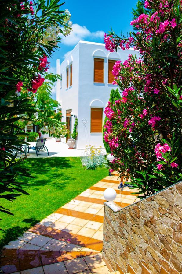 Evilion Villa Gennadi Bagian luar foto