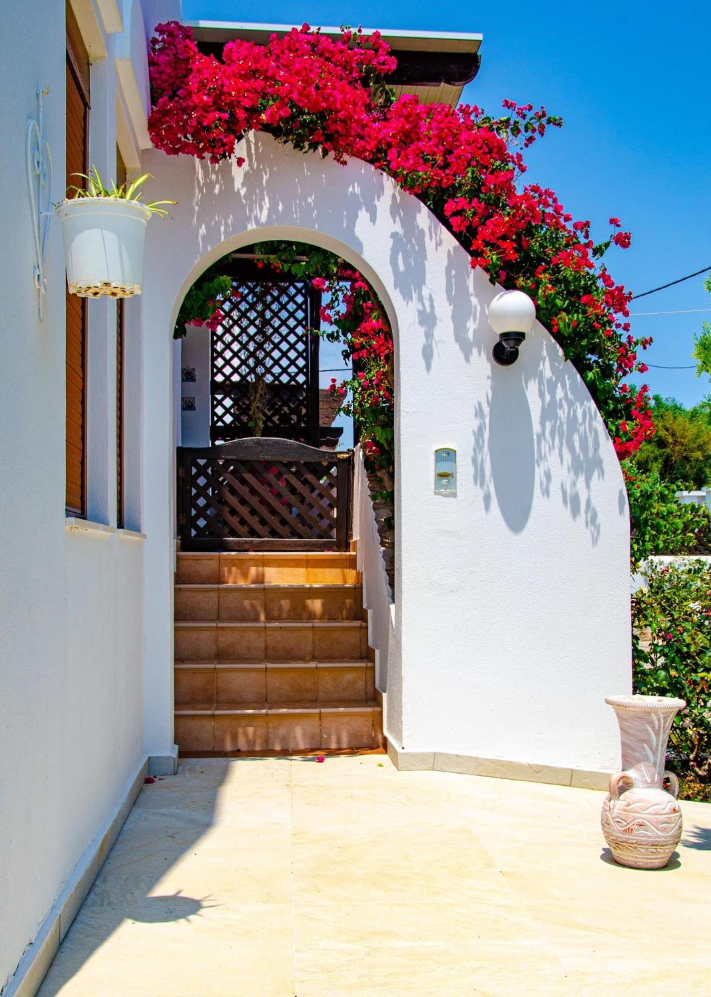 Evilion Villa Gennadi Bagian luar foto
